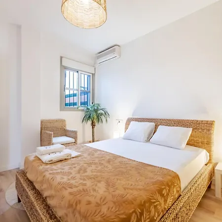 Charming 4-bedroom In Malaga's Historic Center *
